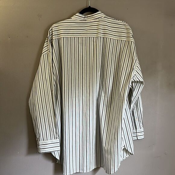 Ralph Lauren Button Down Shirt - Picture 4 of 4